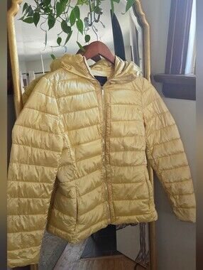 Massimo Dutti Yellow Gold Winter Puffer Jacket With Hood Small
